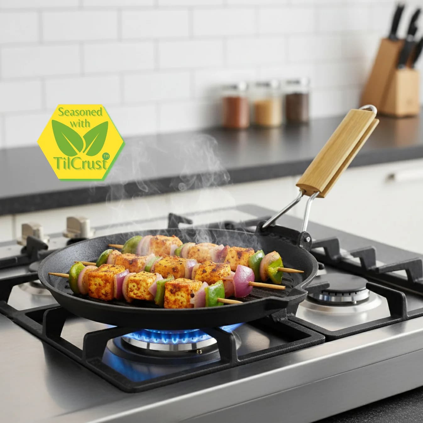 Triple Seasoned Cast Iron Round Grill Pan with Foldable Handle 9.4 in Induction Compatible - Image 1